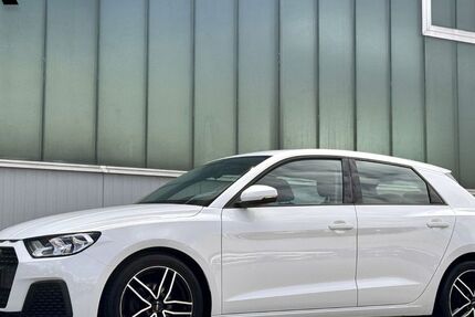 Audi A1 142.624 km 13.900 &euro; Viersen 41748
