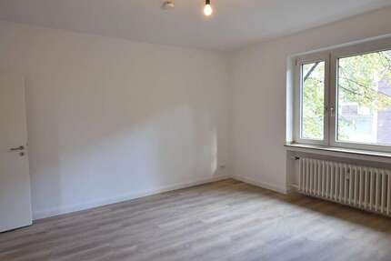 Wohnung Düsseldorf Stadtbezirk 8 - 2 Zimmer, 63 m&sup2;, 895&euro; | Angebot:23431650
