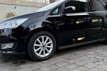 Ford C-Max 106.221 km 9.990 &euro; Neukirchen-Vluyn 47506