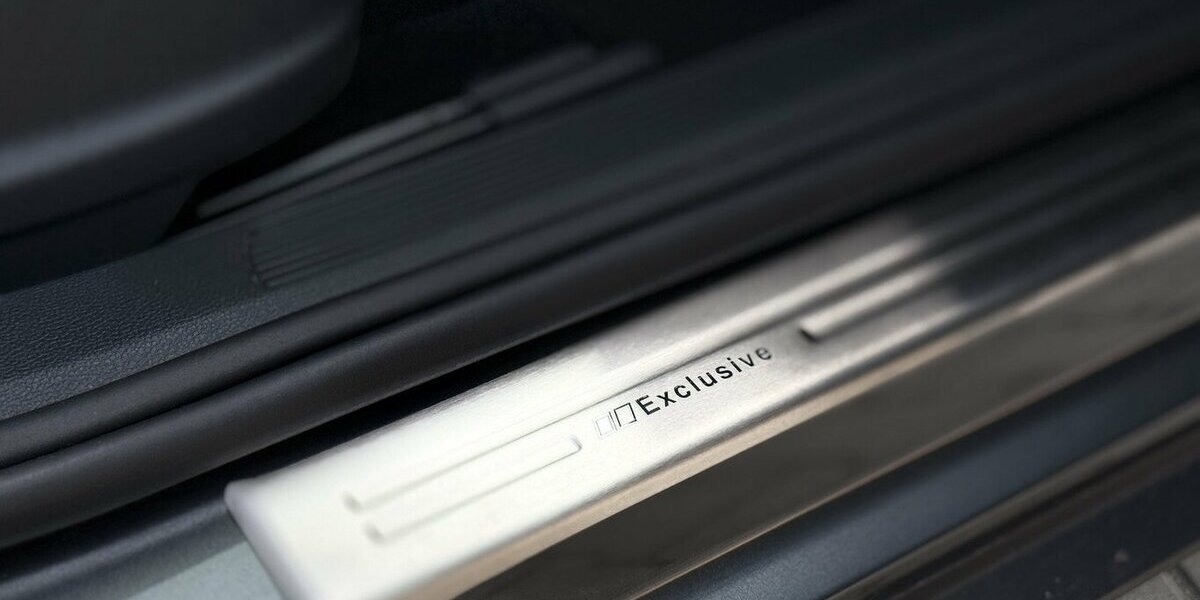 VW T-Roc R line / 4Motion / Keyless Go / PANO 53.000 km 24.590 &euro; Mönchengladbach 41066