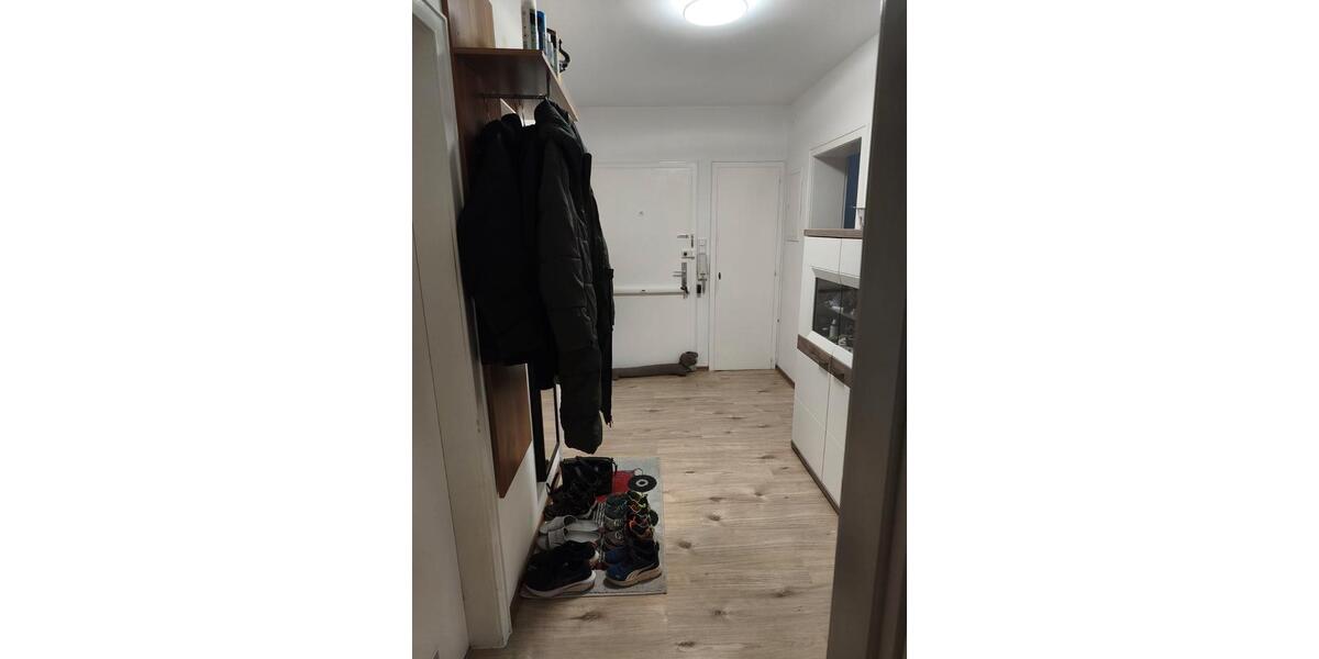 Etagenwohnung Düsseldorf Stadtbezirk 3 - 3 Zimmer, 70 m&sup2;, 299.000&euro; | Angebot:26443878