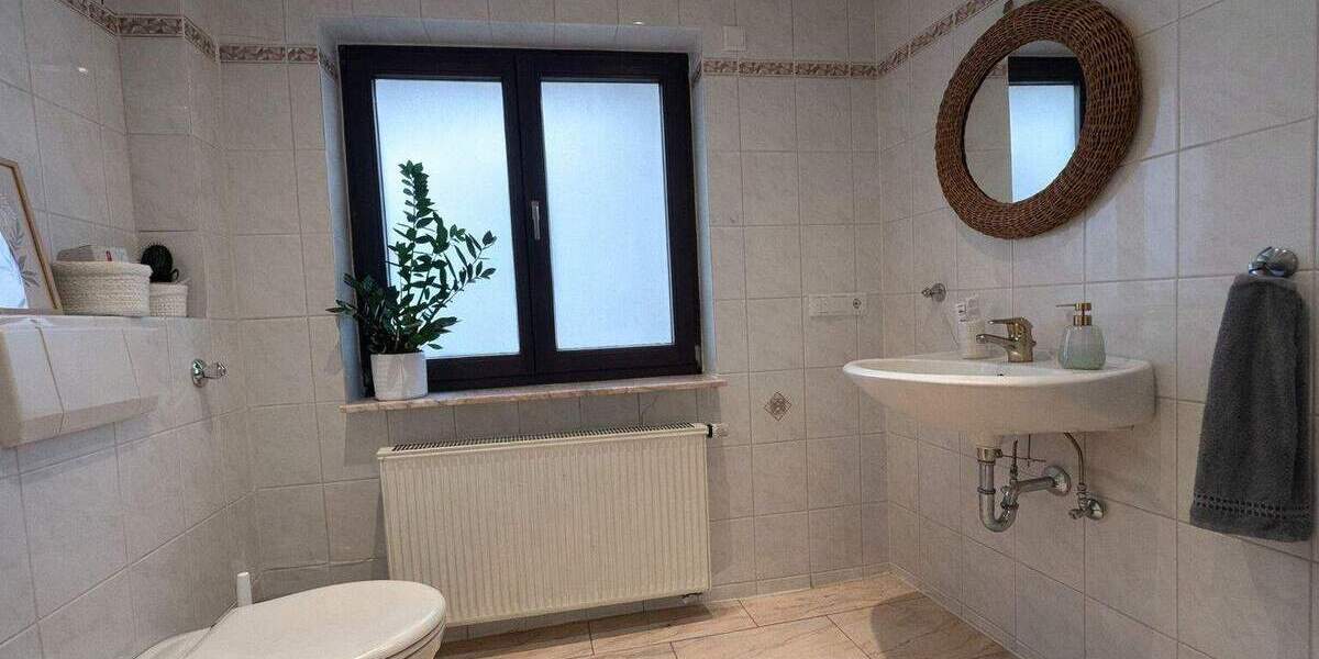 Lichtdurchflutete 3,5-Zimmer-Wohnung mit großer Dachterrasse im Hildener-Süden 3 zimmer