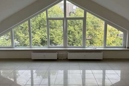 Wohnung Neuss Innenstadt - 1 Zimmer, 50 m&sup2;, 450&euro; | Angebot:26917197