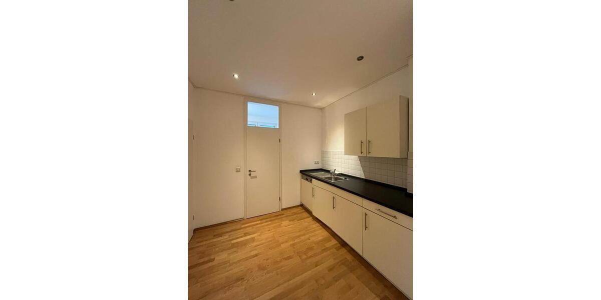 Modernes Büro - Top Innenstadtlage zimmer