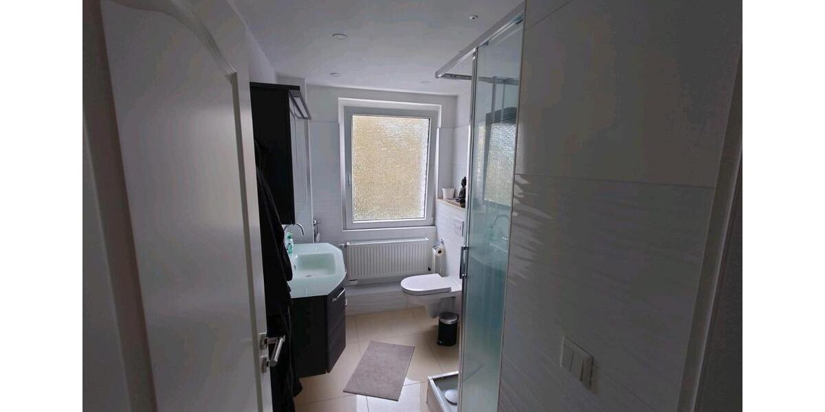Etagenwohnung Solingen Ohligs - 3 Zimmer, 75 m&sup2;, 190.000&euro; | Angebot:26822545