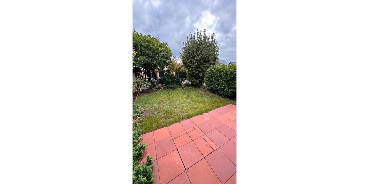 Reiheneckhaus am See mit 2x Garten, Einbauküche und Carport 5 zimmer