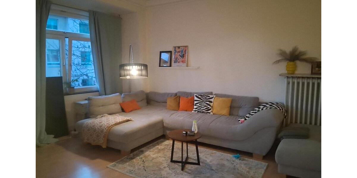 Etagenwohnung Düsseldorf Oberbilk - 4 Zimmer, 113 m&sup2;, 1.950&euro; | Angebot:25378683