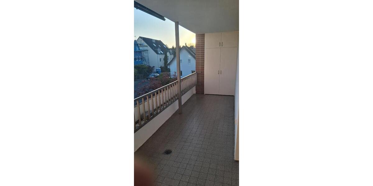 Etagenwohnung Leverkusen Schlebusch - 3 Zimmer, 100 m&sup2;, 950&euro; | Angebot:26287797