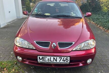 Renault Megane 145.000 km 2.222 &euro; Monheim 40789