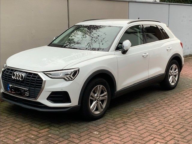 Audi Q3 72.800 km 27.599 &euro; Hilden 40724