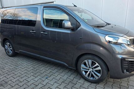 Peugeot Traveller 93.930 km 28.800 &euro; Duisburg 47226