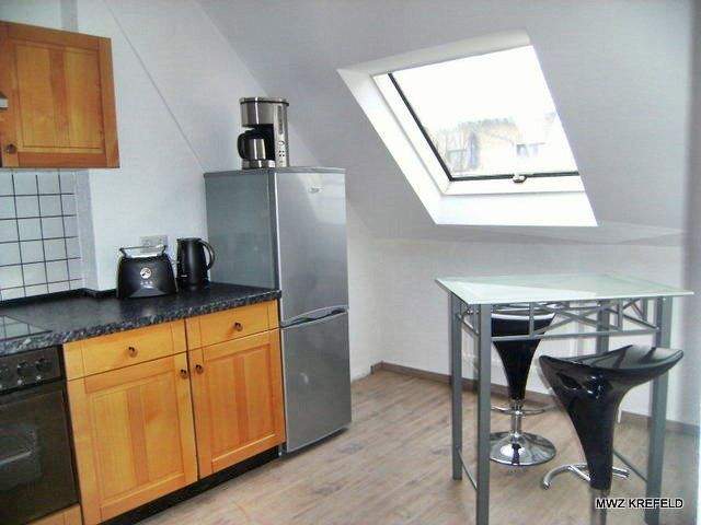 Etagenwohnung Krefeld Cracau - 2 Zimmer, 62 m&sup2;, 530&euro; | Angebot:26417876