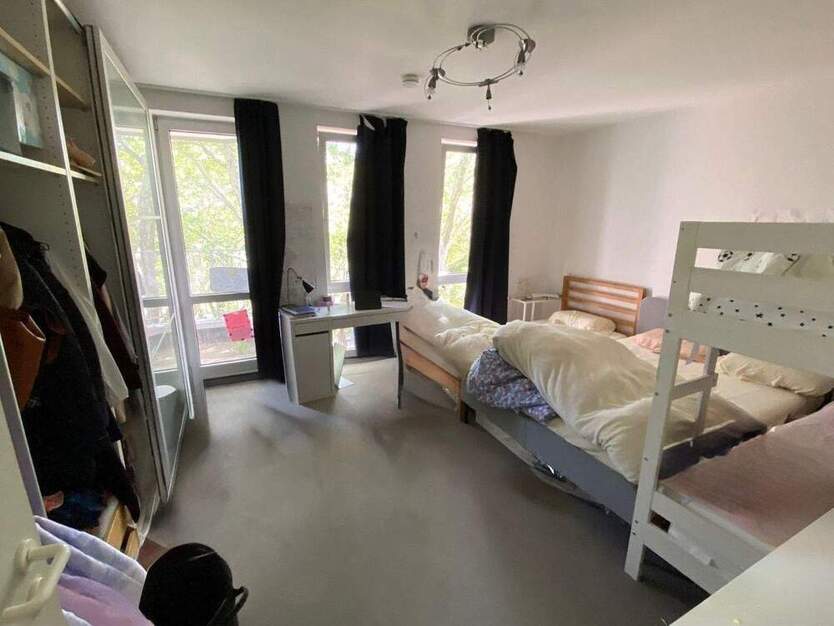 Großzügige 3-Zimmer-Wohnung mit Südbalkon und Tiefgarage