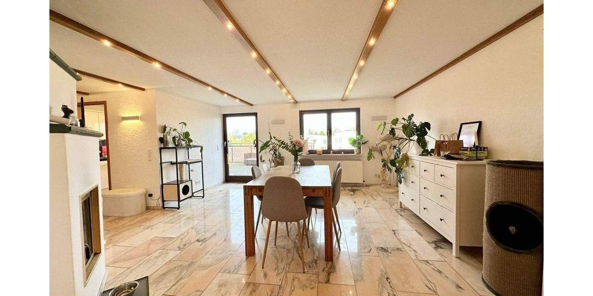 Lichtdurchflutete 3,5-Zimmer-Wohnung mit großer Dachterrasse im Hildener-Süden 3 zimmer