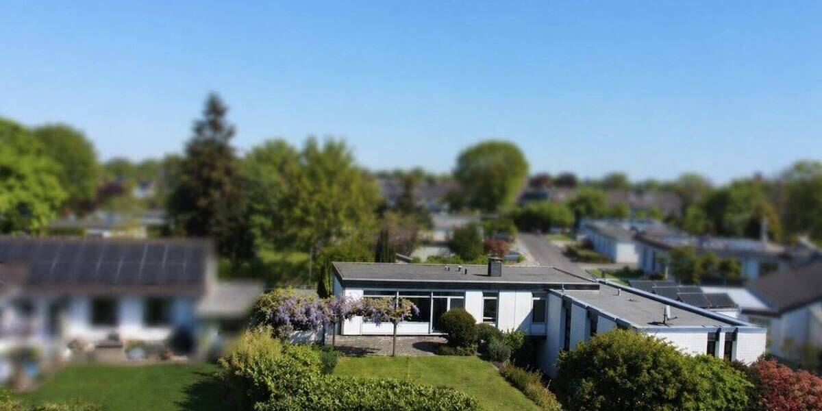 Bungalow Neuss Uedesheim - 9 Zimmer, 253 m&sup2;, 849.000&euro; | Angebot:26596573