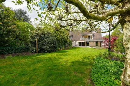 Haus Düsseldorf / Wittlaer Wittlaer - 5 Zimmer, 152 m&sup2;, 1.450.000&euro; | Angebot:26610545
