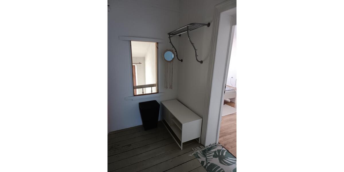 Dachgeschoßwohnung Mönchengladbach - 1 Zimmer, 20 m&sup2;, 450&euro; | Angebot:25649491