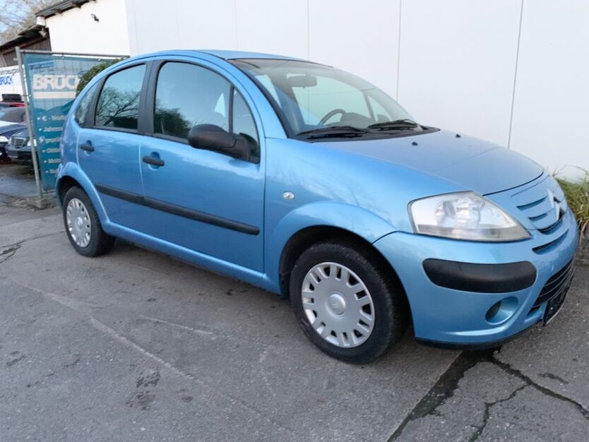 Citroen C3 38.225 km 4.795 € Köln 51107