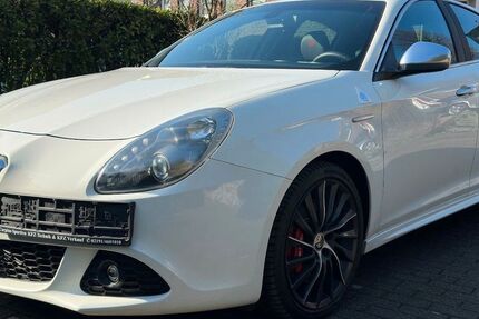 Alfa Romeo Giulietta 106.159 km 13.999 &euro; Remscheid 42859