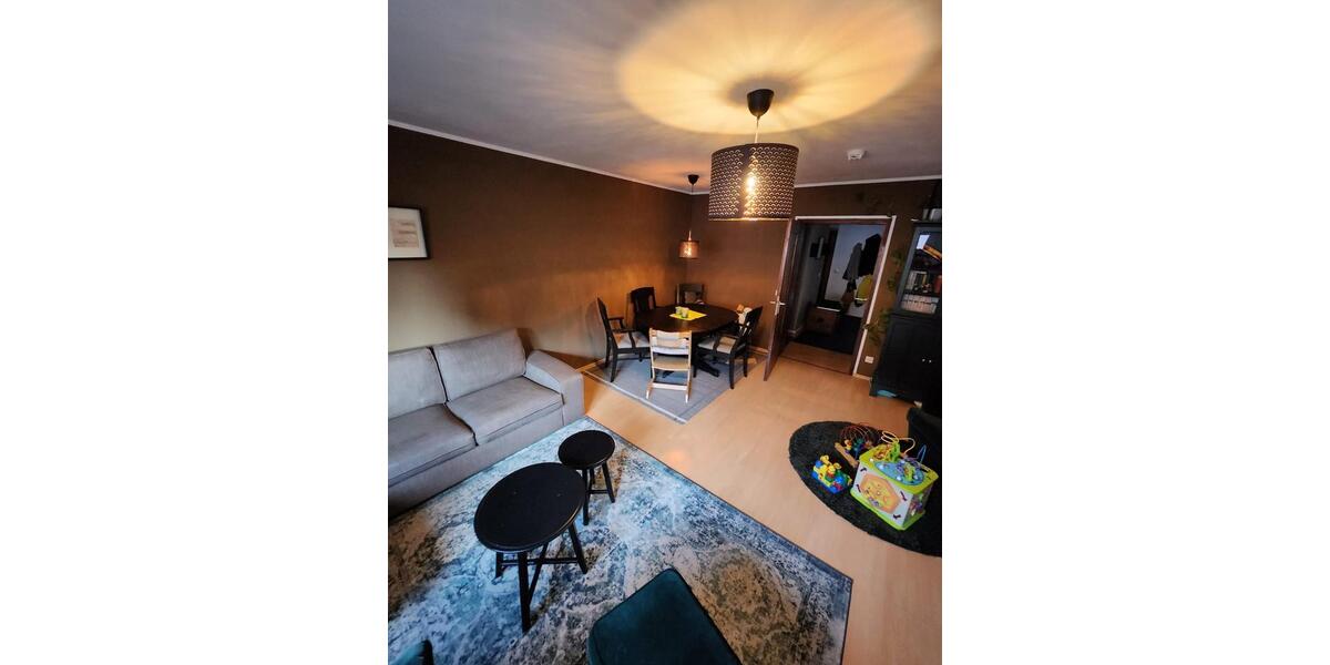 Etagenwohnung Düsseldorf Stadtbezirk 8 - 4 Zimmer, 96 m&sup2;, 1.299&euro; | Angebot:25751647