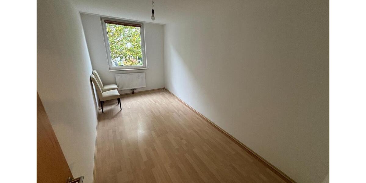 Etagenwohnung Erkrath - 3 Zimmer, 89 m&sup2;, 3.500&euro; | Angebot:26414750