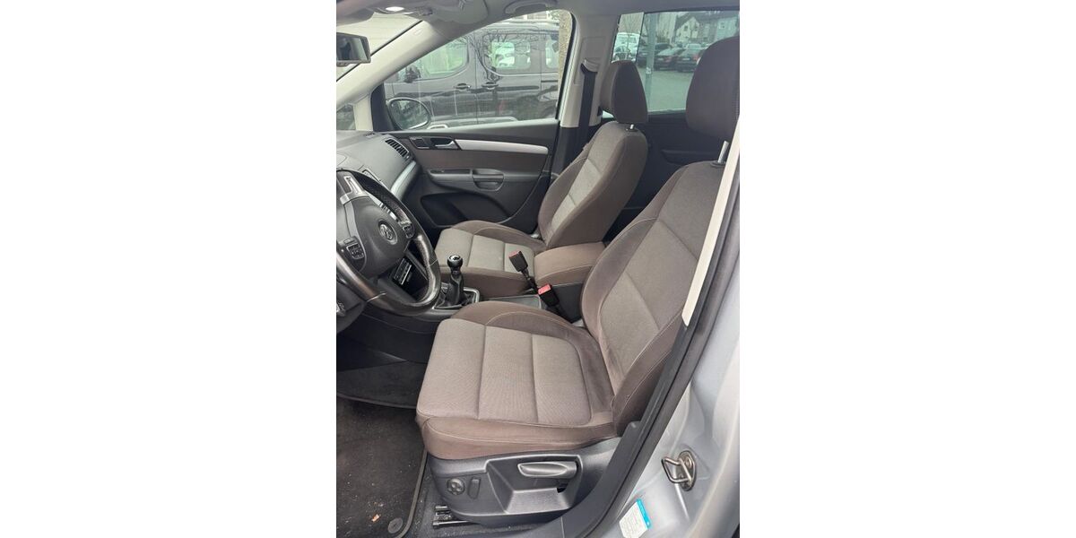 VW Sharan 146.300 km 10.600 &euro; Oberhausen 46049