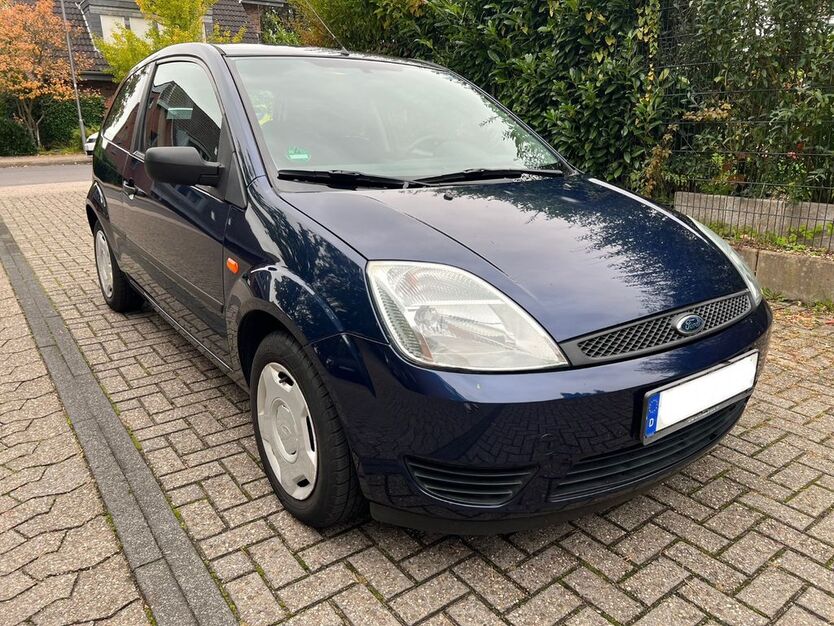 Ford Fiesta 99.000 km 2.900 € Krefeld 47804