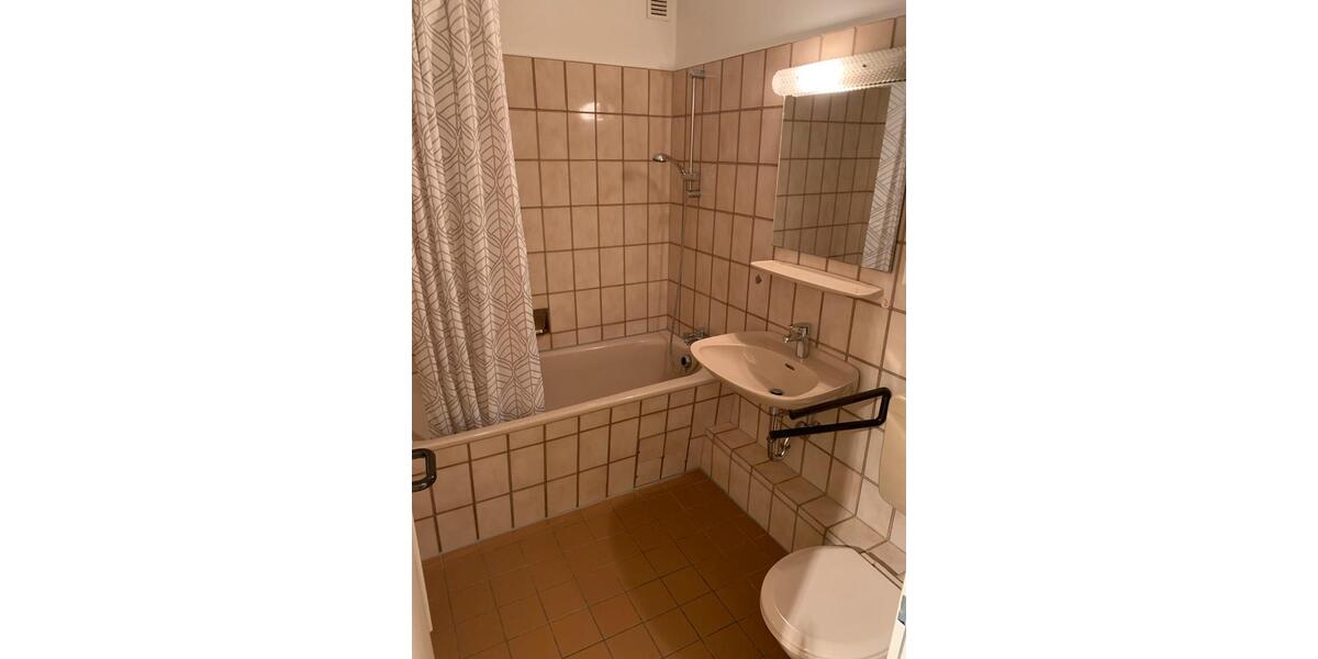 Terrassenwohnung Solingen Ohligs - 1 Zimmer, 40 m&sup2;, 555&euro; | Angebot:25709815