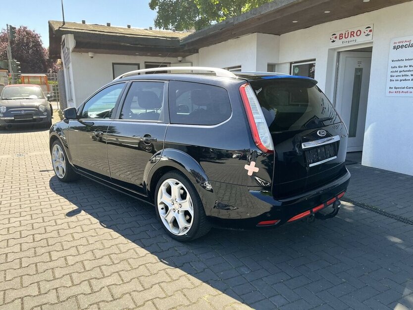 Ford Focus Titanium / LPG / Sitzheizung / Xenon / AHK 299.000 km 3.990 € Mönchengladbach 41066