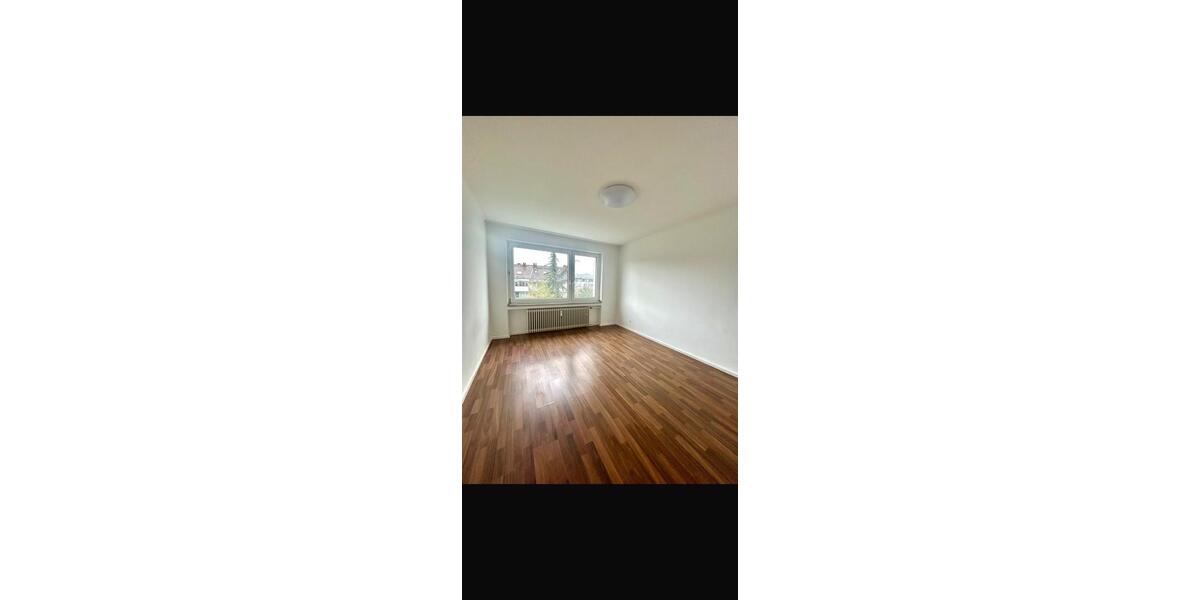 Etagenwohnung Düsseldorf Heerdt - 2 Zimmer, 61 m&sup2;, 1.000&euro; | Angebot:26426834