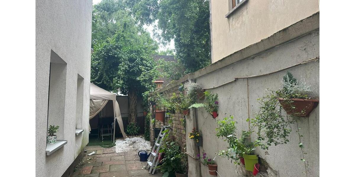 Eingerichtetes Apartment in ruhiger aber zentraler Lage 1 zimmer