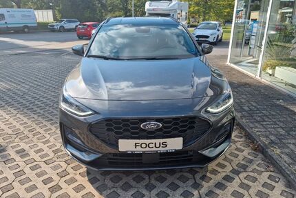 Ford Focus 12.100 km 27.899 &euro; Krefeld 47809