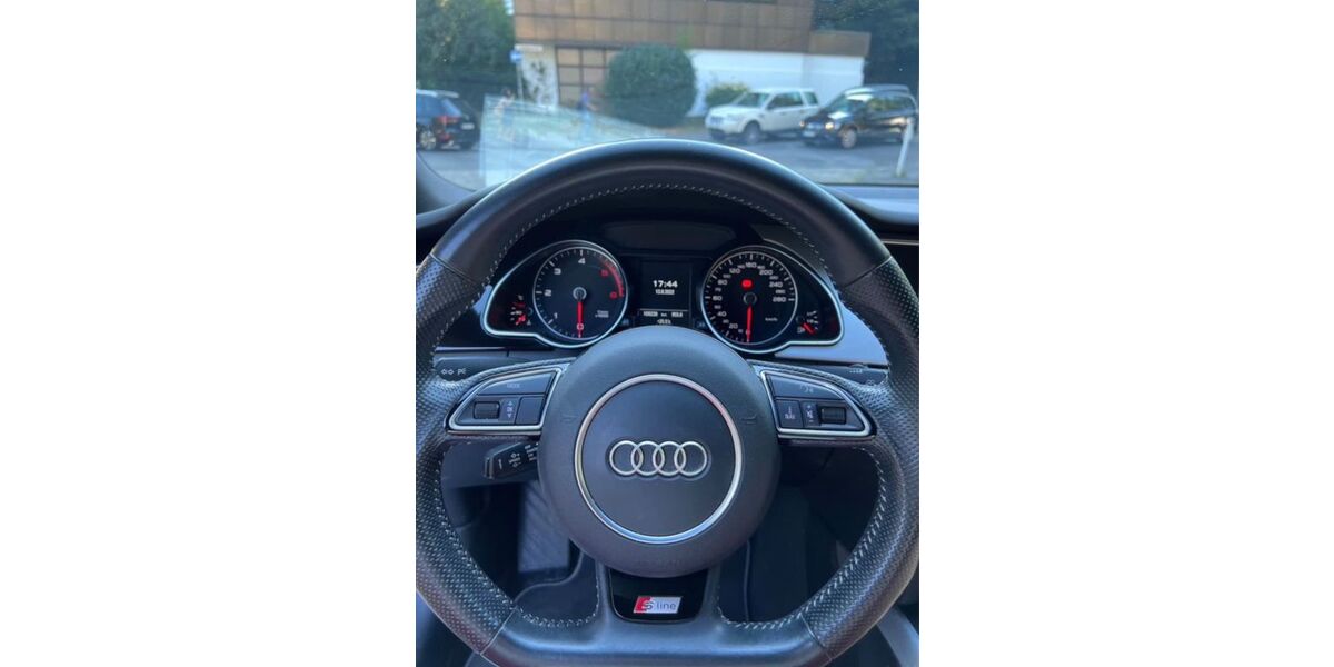 Audi A5 180.000 km 15.500 &euro; Neuss 41462