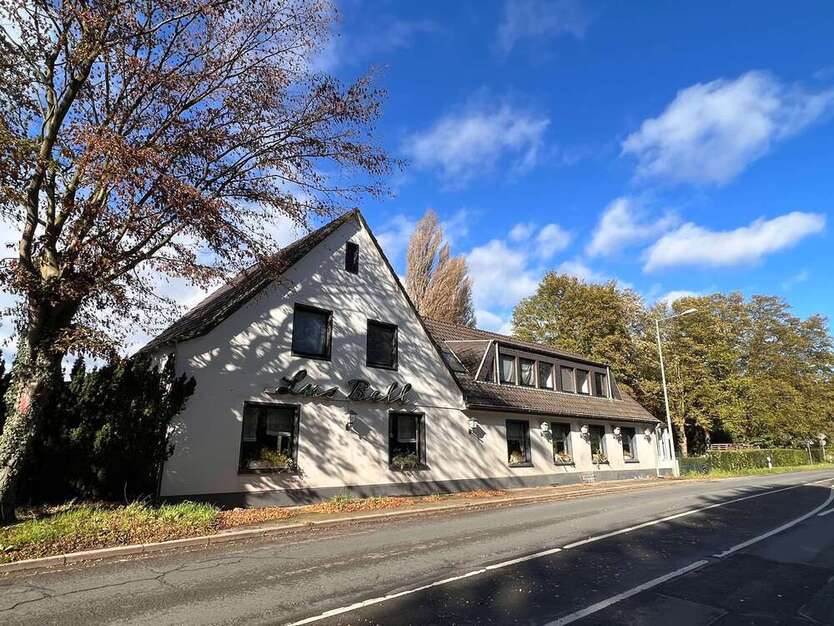 Gastronomie in Krefeld 4.600 € 374.68 m²