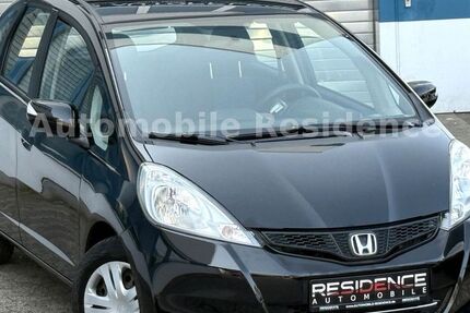 Honda Jazz 65.000 km 9.798 &euro; Ratingen 40880