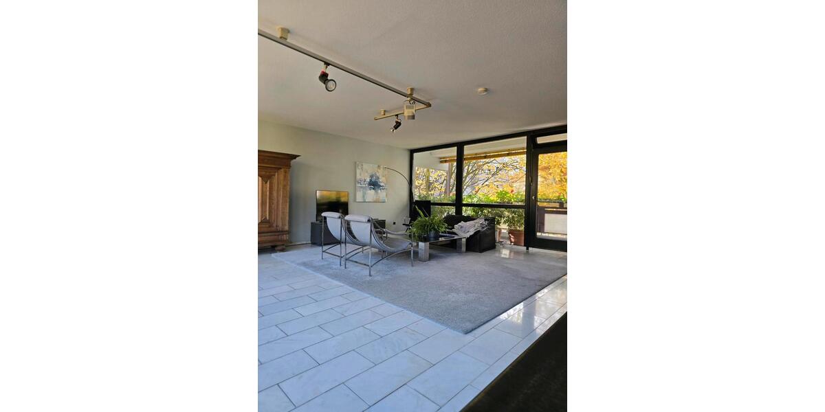 Exklusive Helle Wohnung in Köln-Weiden. Keine Markler Anfragen 4 zimmer