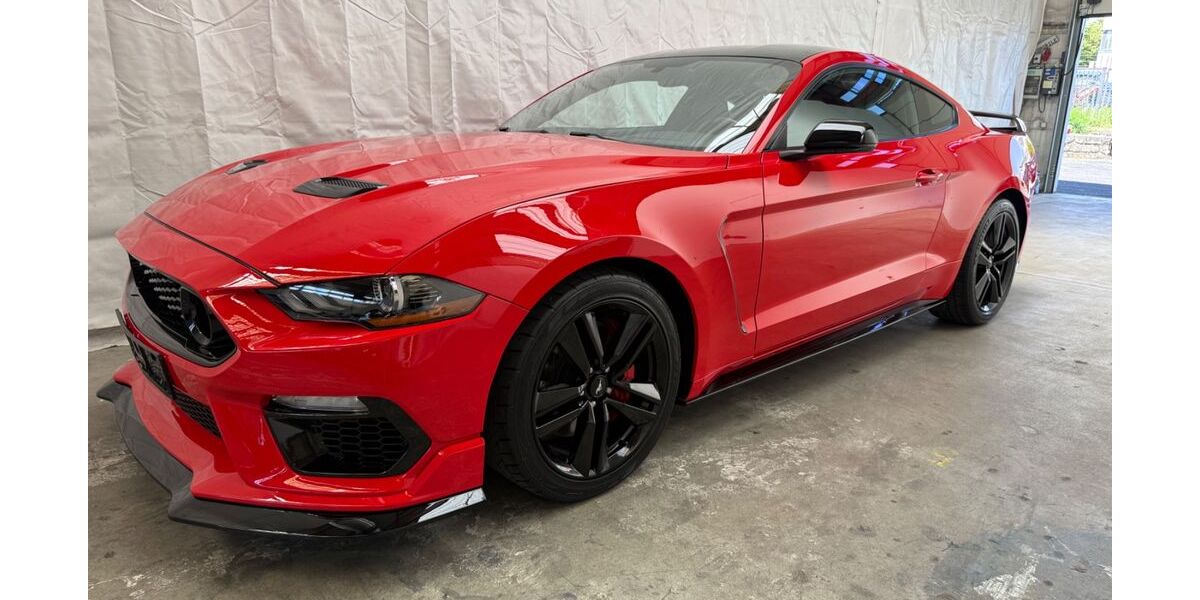 Ford Mustang 78.000 km 26.000 &euro; Düsseldorf 40589