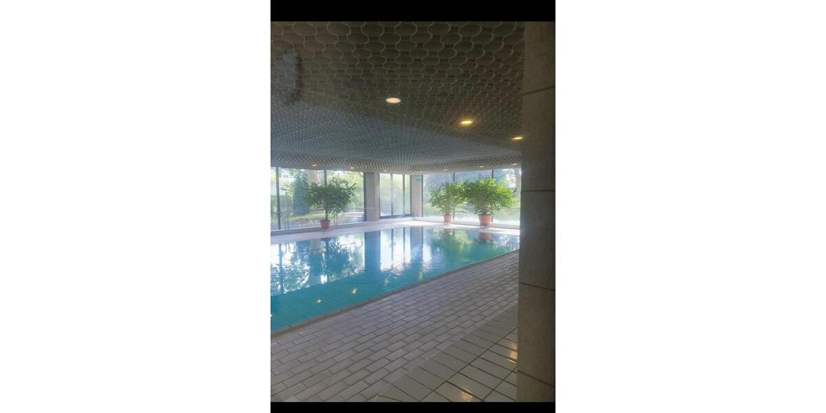 Helle 2-Zimmer-Wohnung mit Schwimmbadnutzung in zentraler Lage vo 2 zimmer