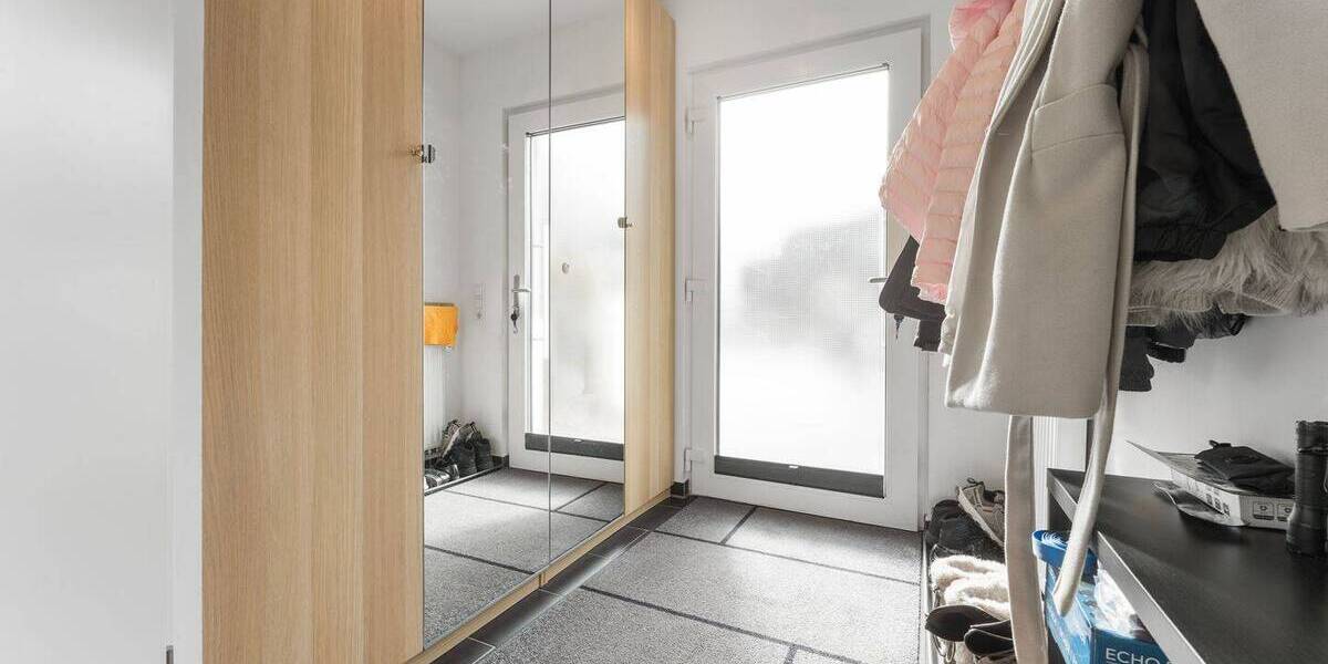 Doppelhaushälfte Solingen Gräfrath - 5 Zimmer, 122 m&sup2;, 449.999&euro; | Angebot:25996733