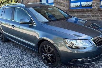 Skoda Superb 187.000 km 9.950 &euro; Grevenbroich 41515