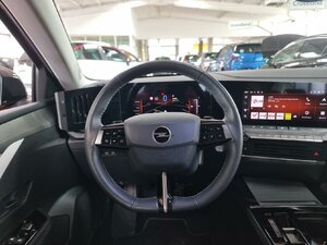 Opel Astra Business Elegance Plug-in-Hybrid AHK gr. Onb 43.080 km 21.890 &euro; HAAN 42781