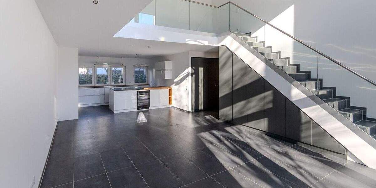 Etagenwohnung Neuss Stadionviertel - 4 Zimmer, 145 m&sup2;, 689.000&euro; | Angebot:25108551