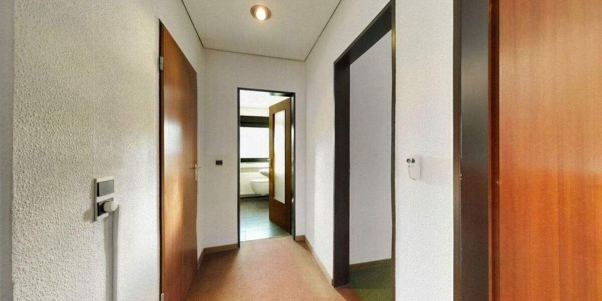 *** Charmantes Einfamilienhaus mit großzügigem Garten, Garage und vielfältigen Nutzungsmöglichkeiten *** 6 zimmer