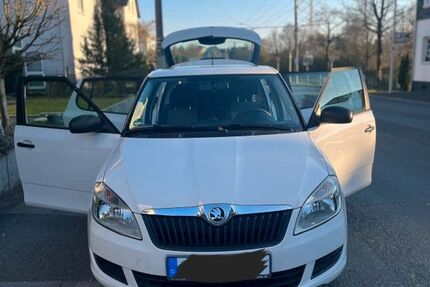 Skoda Fabia 130.500 km 4.100 &euro; Solingen 42659