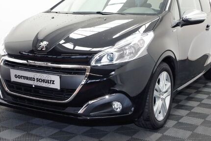 Peugeot 208 18.182 km 10.950 € Solingen 42653