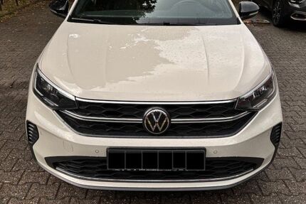 VW Taigo 7.650 km 20.000 &euro; Mönchengladbach 41066