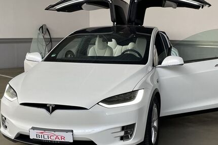 Tesla Model X 34.950 km 47.500 &euro; Düsseldorf 40233