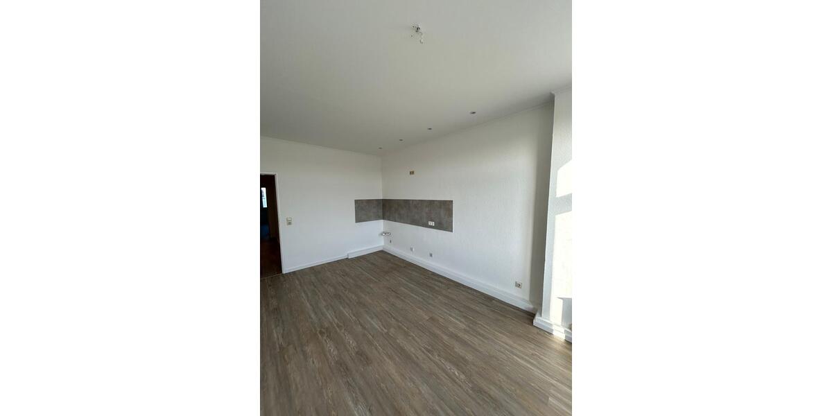 Etagenwohnung Düsseldorf Flingern Süd - 2.5 Zimmer, 70 m&sup2;, 1.210&euro; | Angebot:26413934