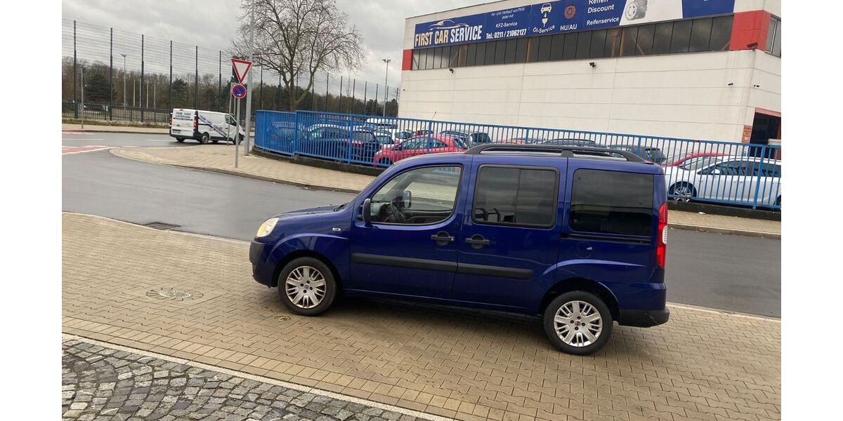 Fiat Doblo 165.547 km 5.499 &euro; Düsseldorf 40599
