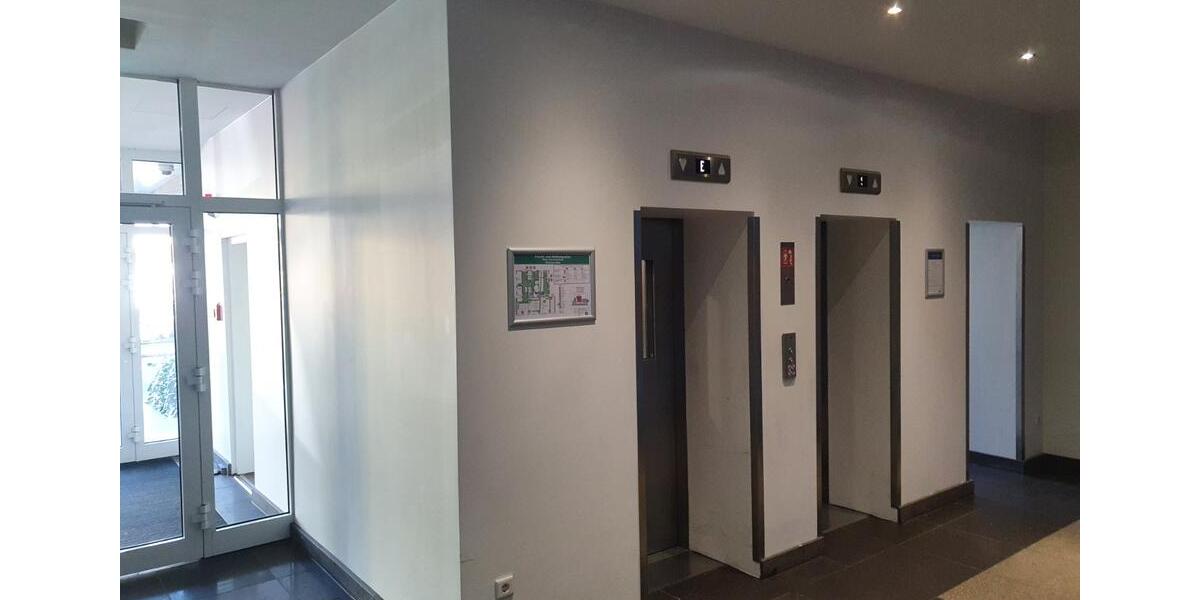 Renovierte Bürofläche, 1. Rheinlage zimmer